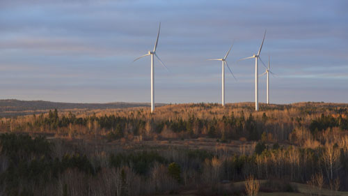 Vue d’une partie du parc éolien communautaire Viger-Denonville